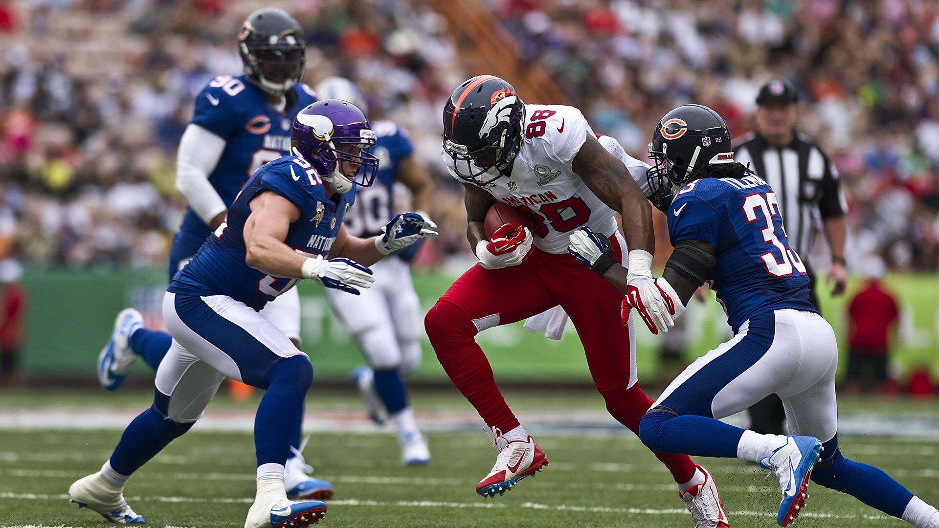 公牛力克独行侠,抢七大战中德罗赞双手暴扣点燃全场,公牛对战